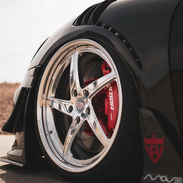 Front view of Porsche Cayman with RV-DP02 21inch staggered wheels-RVRN Custom Forged 2-Piece Wheels Series